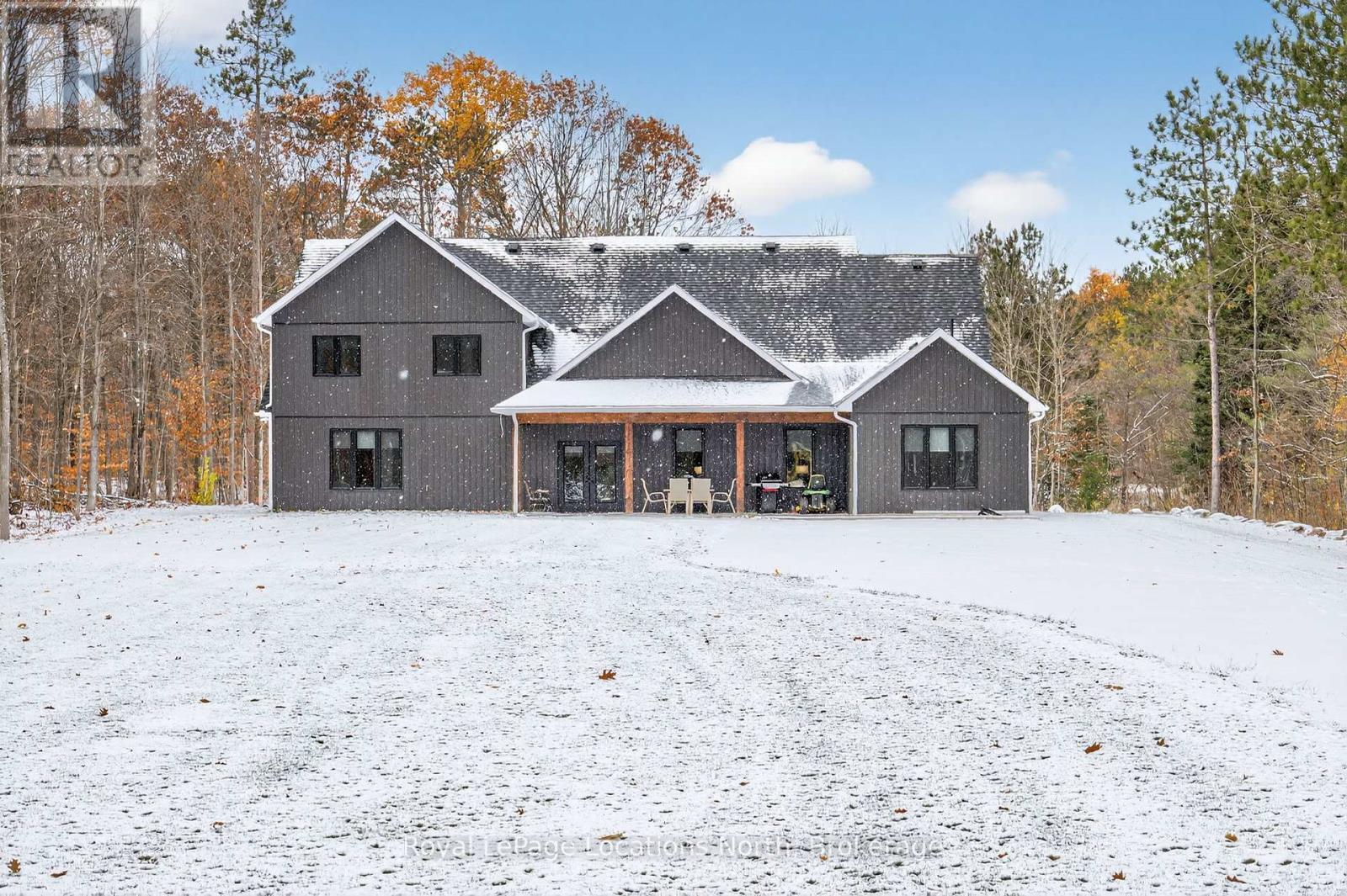 3511 Rainbow Valley Road W, Springwater, ON - Outdoor