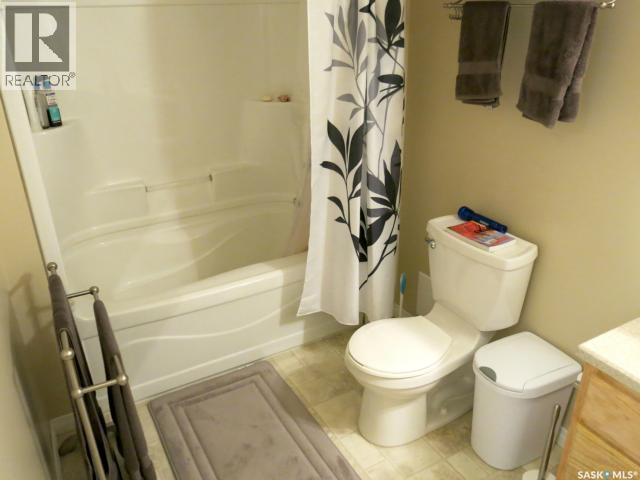 1 1St Avenue N, Fleming, SK