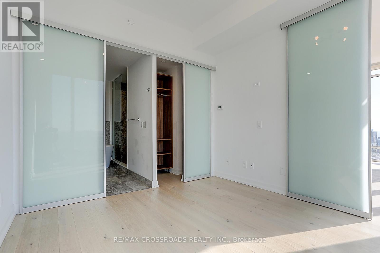 4310 - 488 University Avenue, Toronto, ON - Indoor Photo Showing Other Room