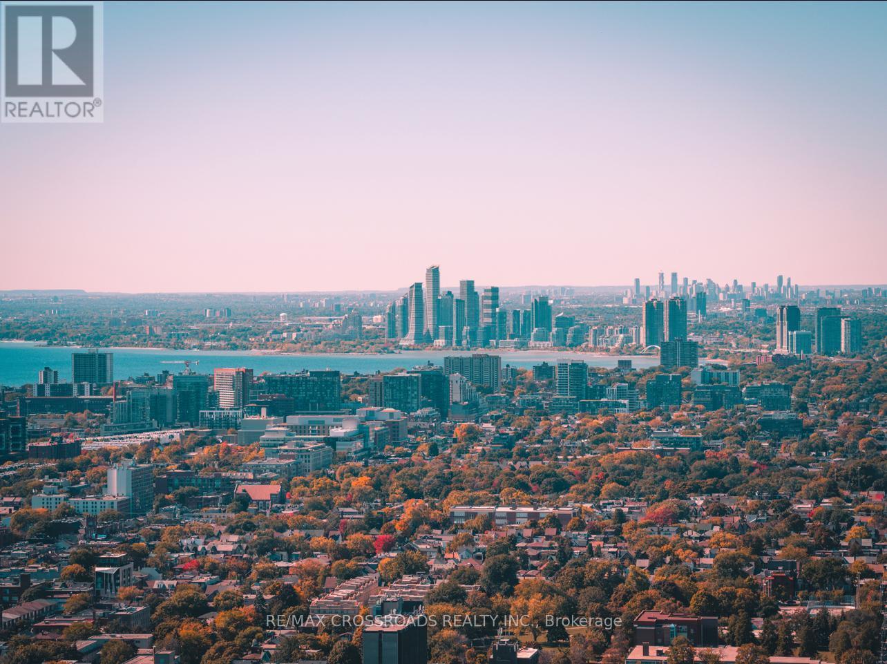 4310 - 488 University Avenue, Toronto, ON - Outdoor With View