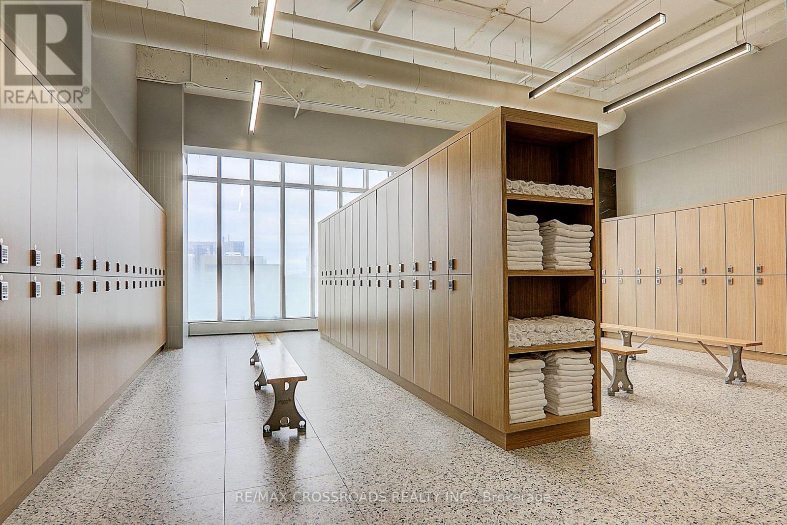 4310 - 488 University Avenue, Toronto, ON - Indoor Photo Showing Other Room