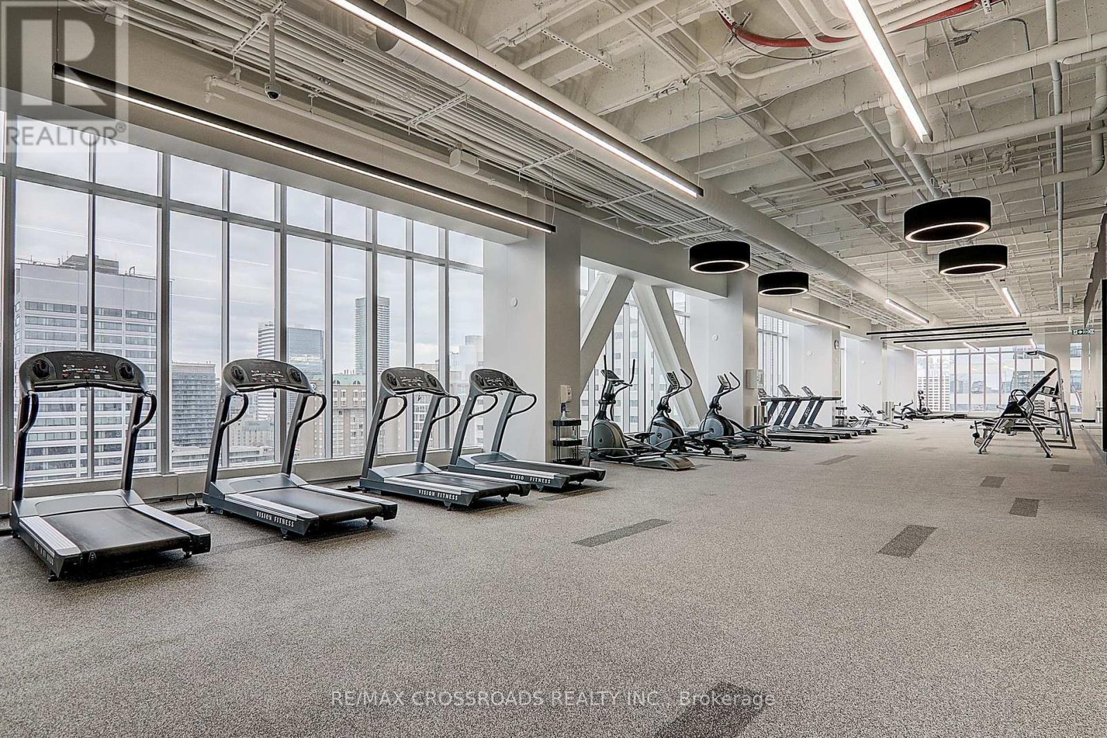 4310 - 488 University Avenue, Toronto, ON - Indoor Photo Showing Gym Room