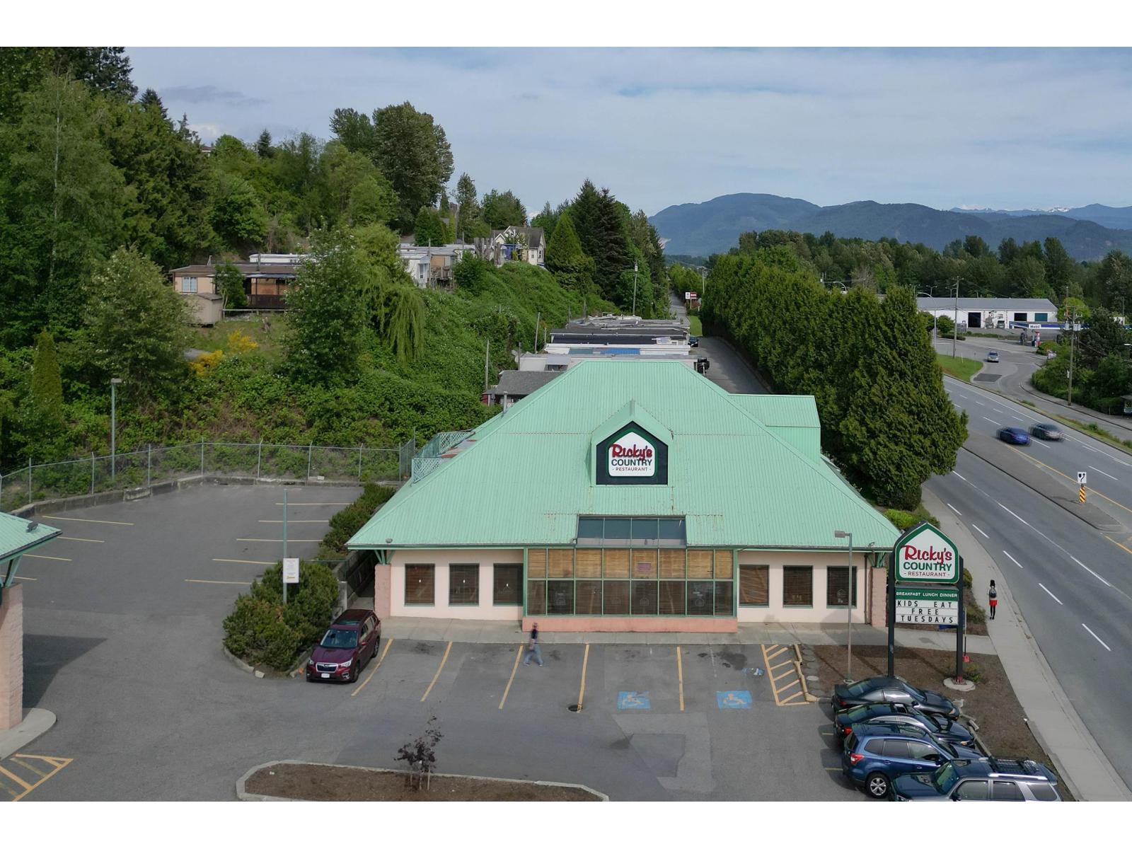 32081 Lougheed Highway, Mission, BC