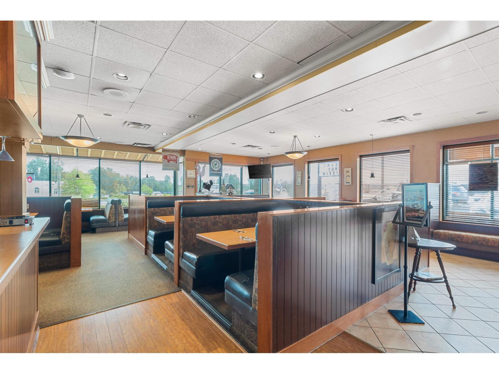 32081 Lougheed Highway, Mission, BC