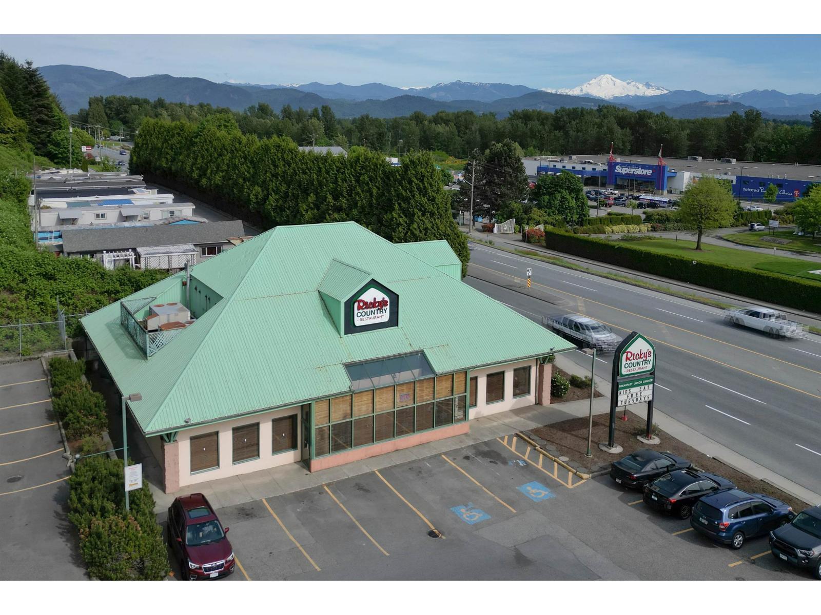 32081 Lougheed Highway, Mission, BC