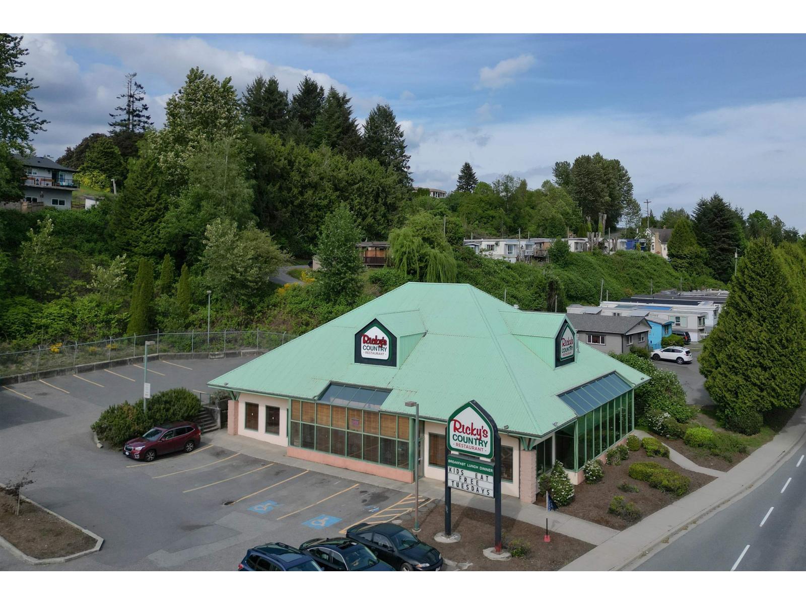32081 Lougheed Highway, Mission, BC