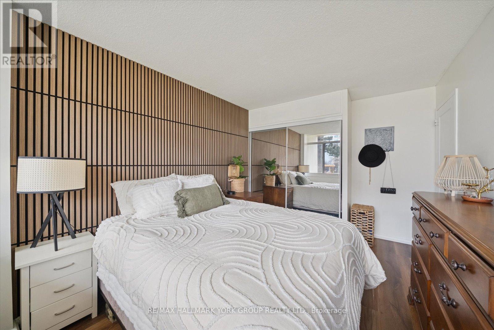 103 - 715 Don Mills Road, Toronto, ON - Indoor Photo Showing Bedroom