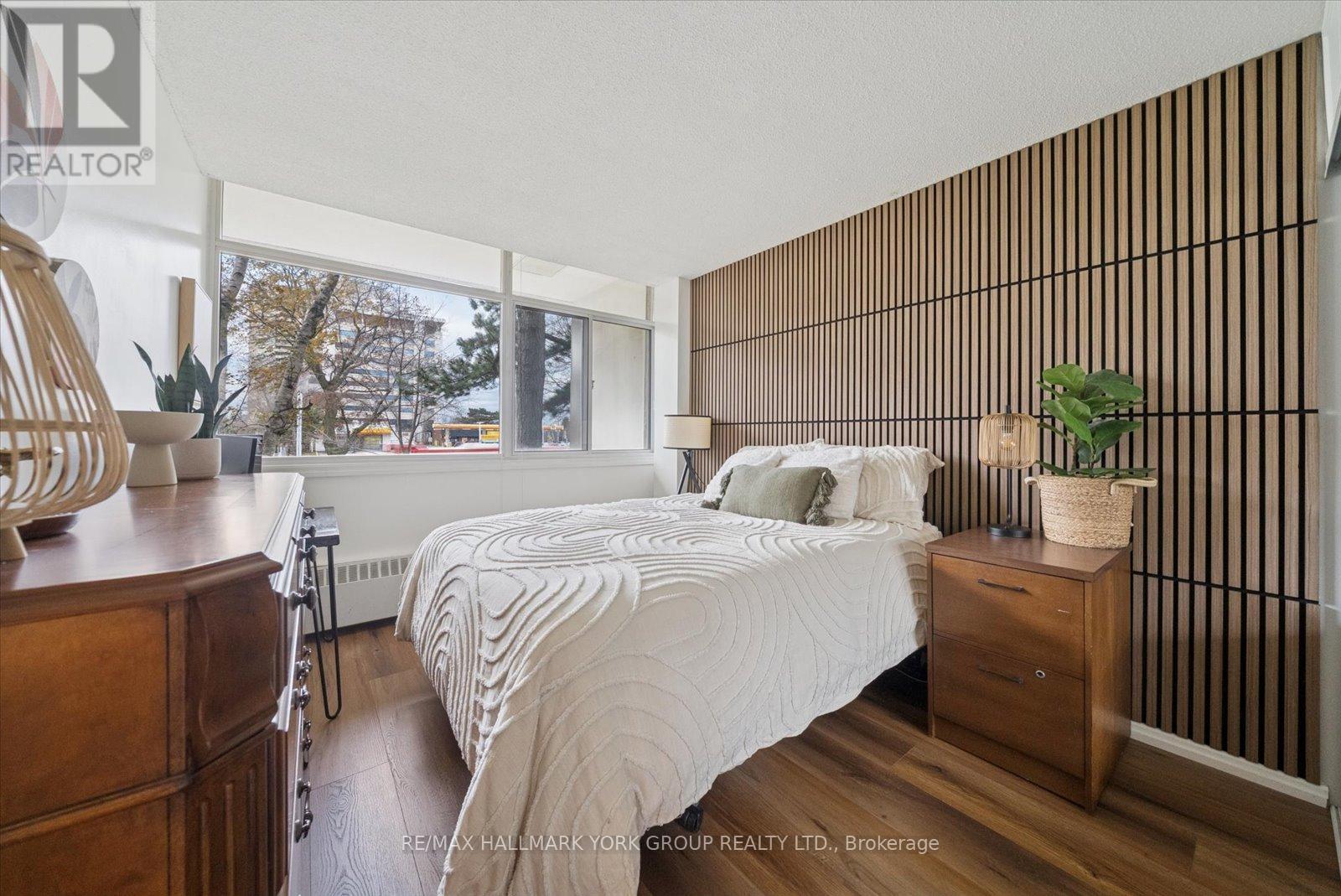 103 - 715 Don Mills Road, Toronto, ON - Indoor Photo Showing Bedroom