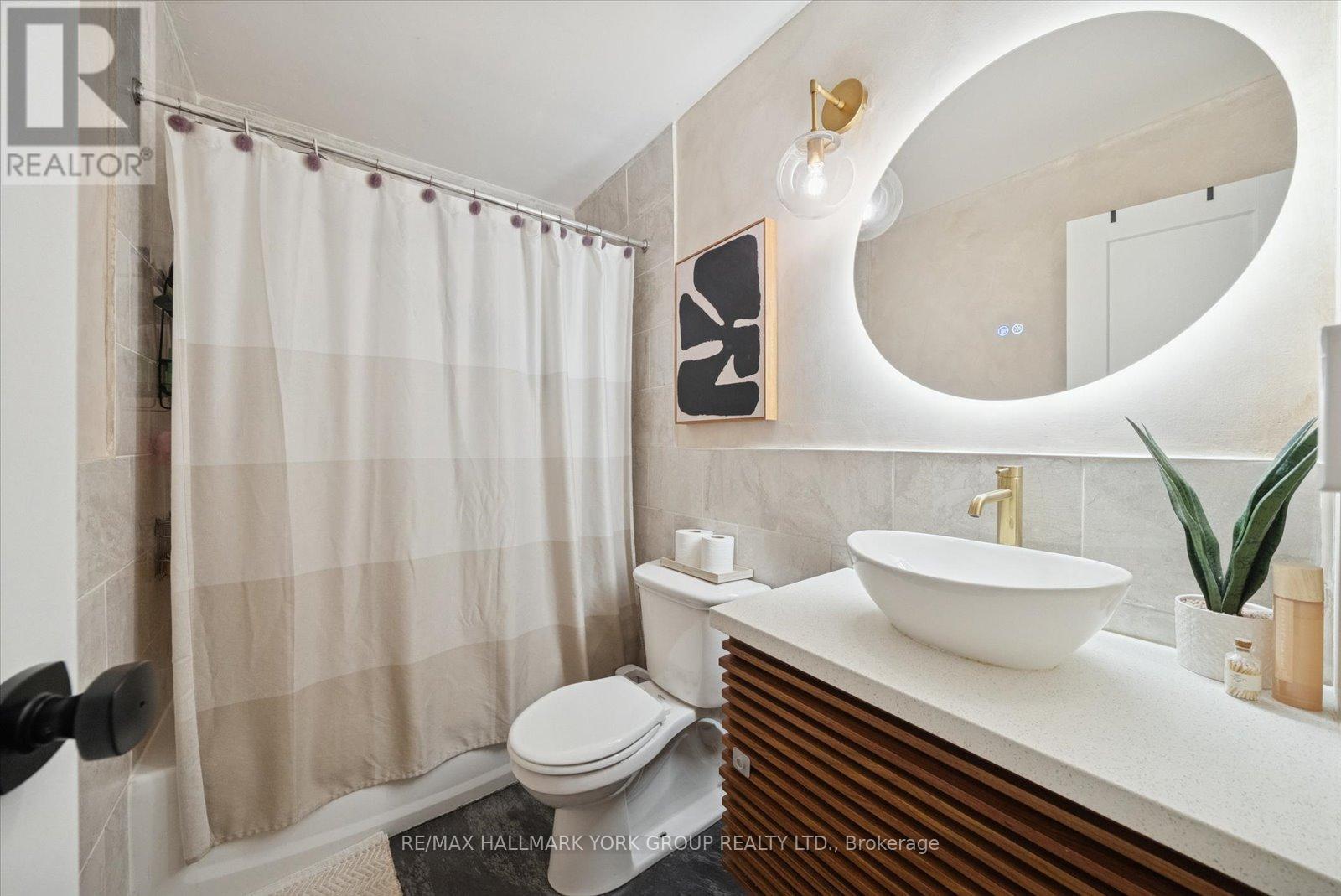 103 - 715 Don Mills Road, Toronto, ON - Indoor Photo Showing Bathroom