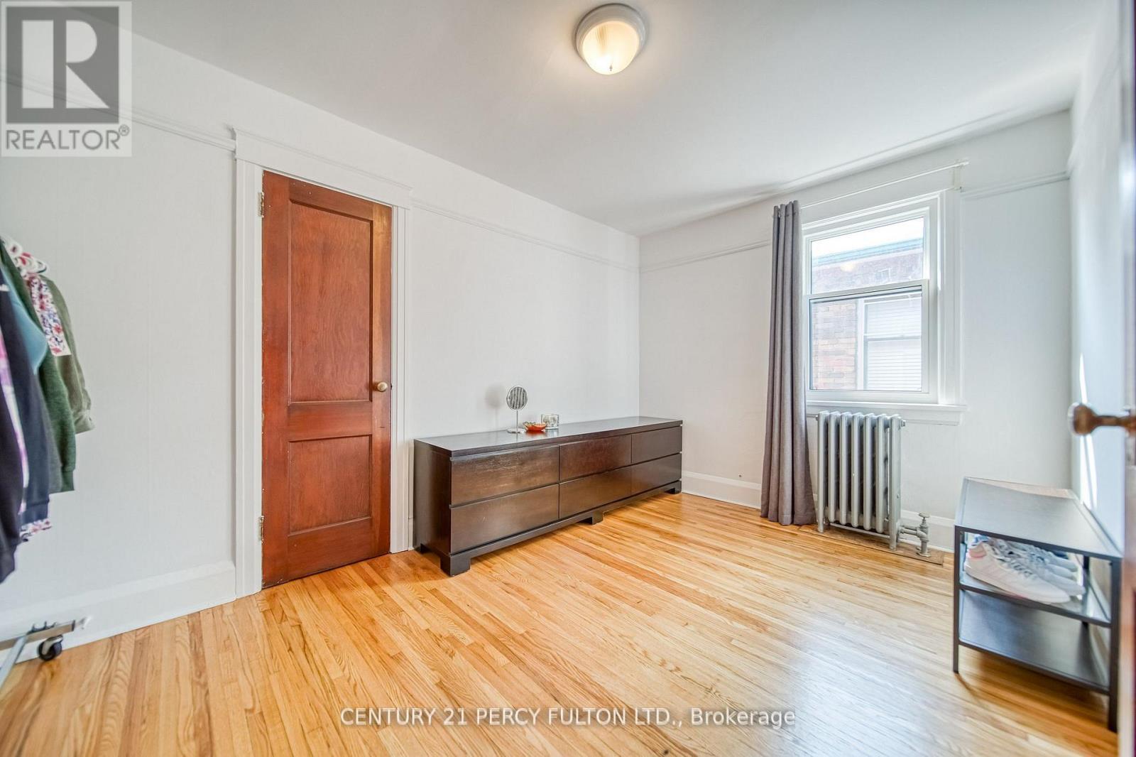 48-50 Scarboro Beach Boulevard, Toronto, ON - Indoor