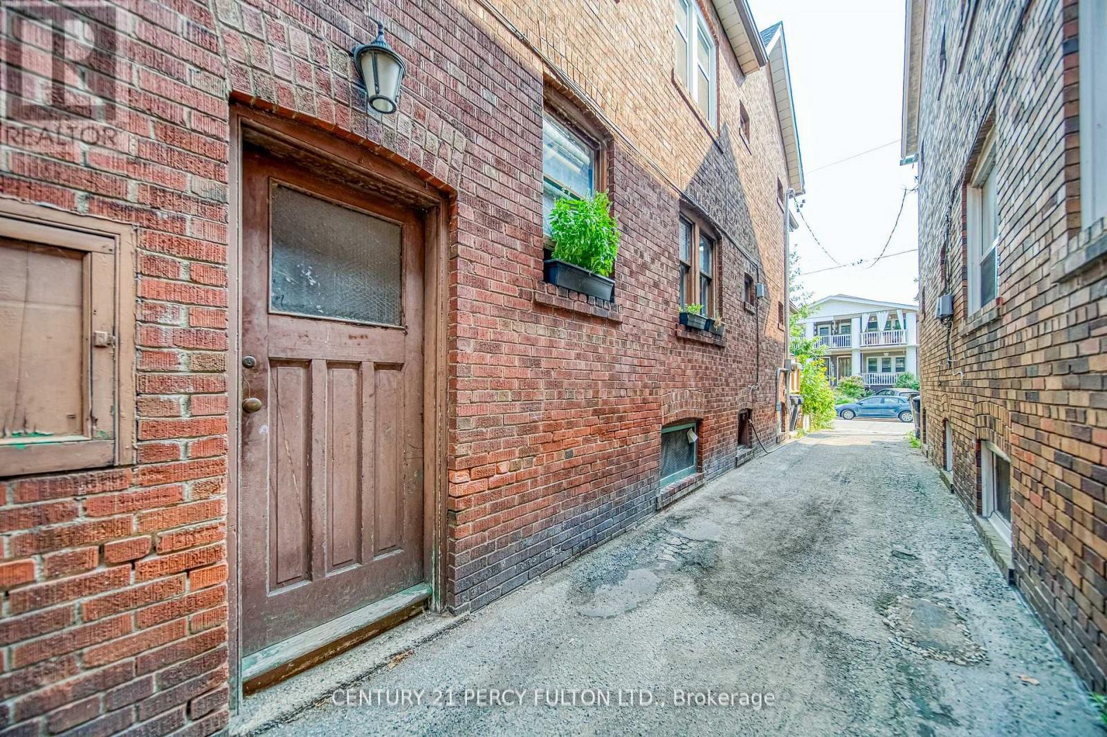 48-50 Scarboro Beach Boulevard, Toronto, ON - Outdoor