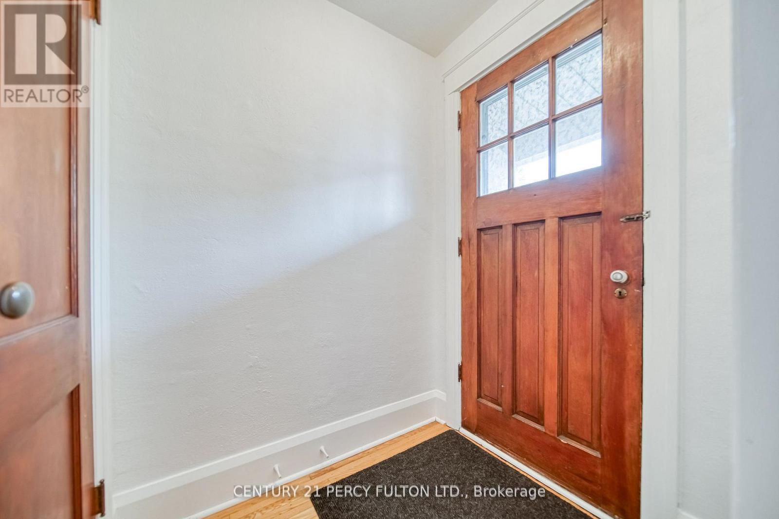 48-50 Scarboro Beach Boulevard, Toronto, ON - Indoor Photo Showing Other Room