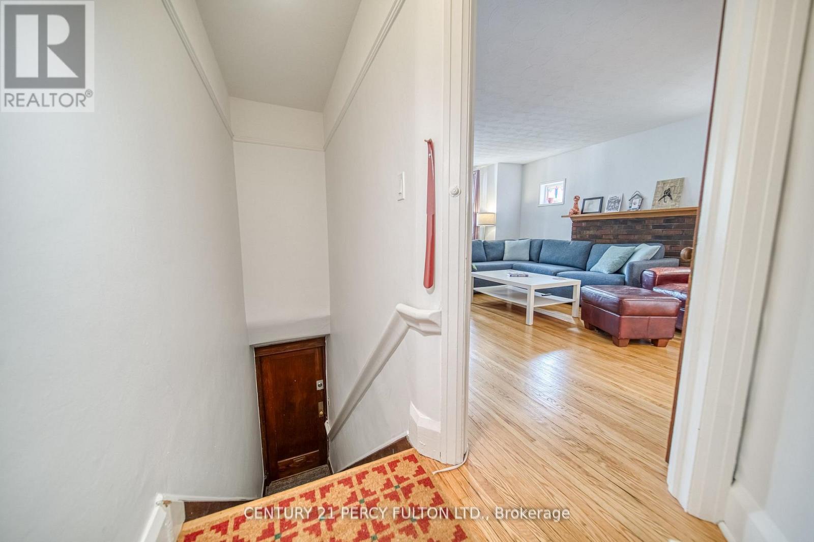 48-50 Scarboro Beach Boulevard, Toronto, ON - Indoor