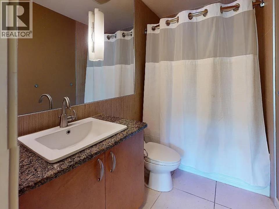 7343 Okanagan Landing Road Unit# 2204, Vernon, BC - Indoor Photo Showing Bathroom