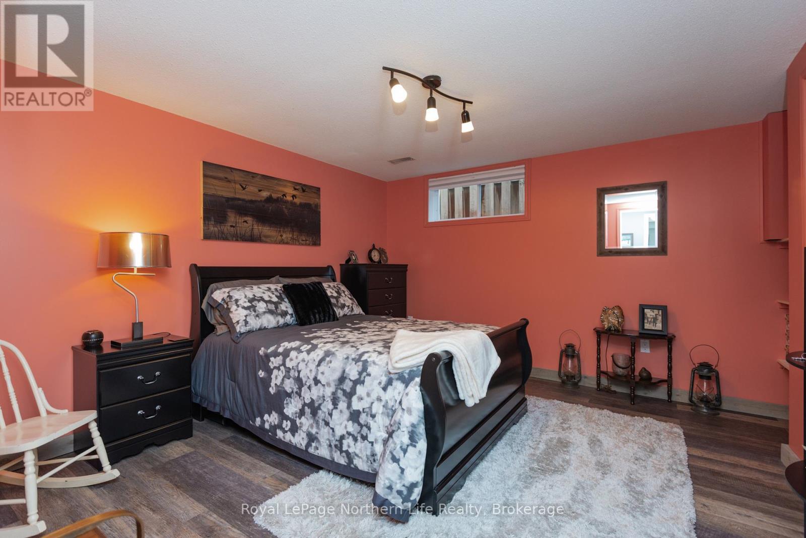 42 Balmoral Crescent, North Bay (Ferris), ON - Indoor Photo Showing Bedroom