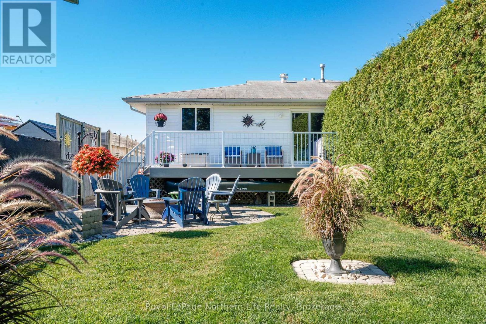 42 Balmoral Crescent, North Bay (Ferris), ON - Outdoor With Deck Patio Veranda