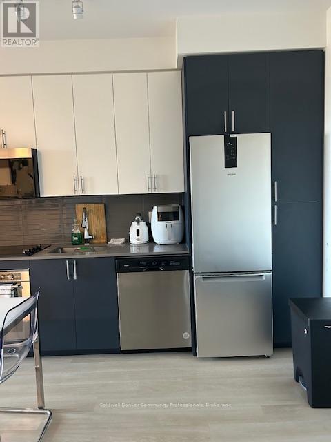 kitchen - 712 - 415 Main Street W, Hamilton (Kirkendall), ON - Indoor Photo Showing Kitchen