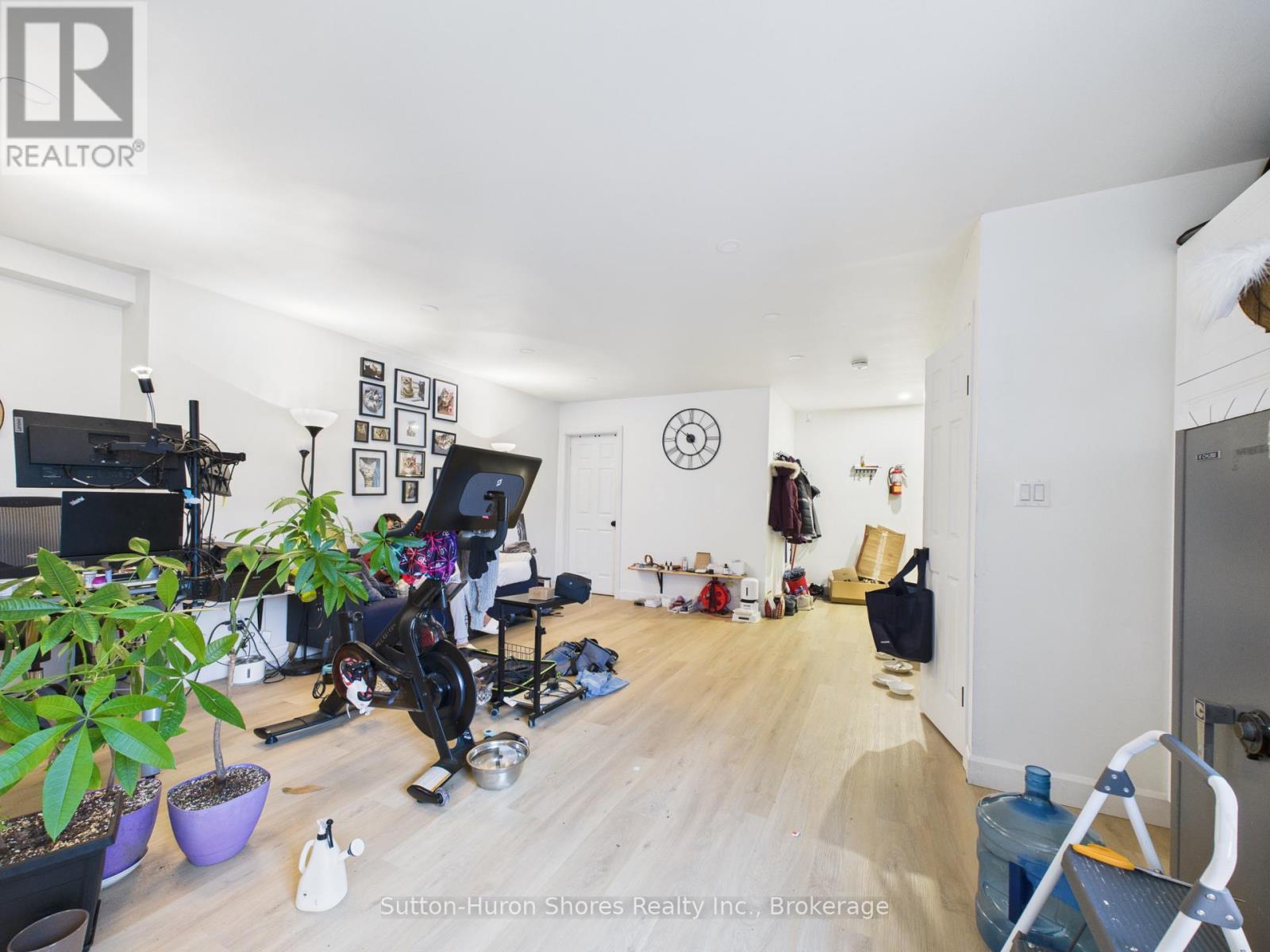 6 Main Street S, Brockton, ON