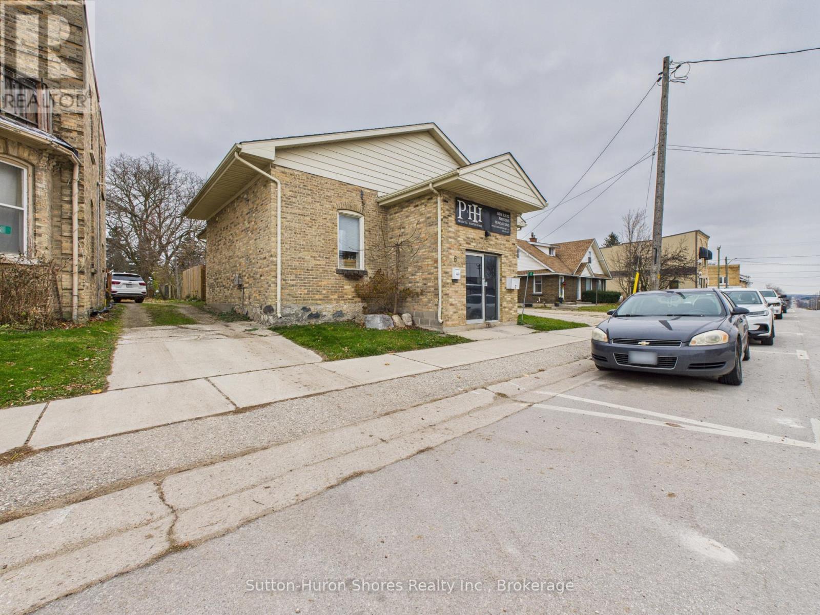 6 Main Street S, Brockton, ON