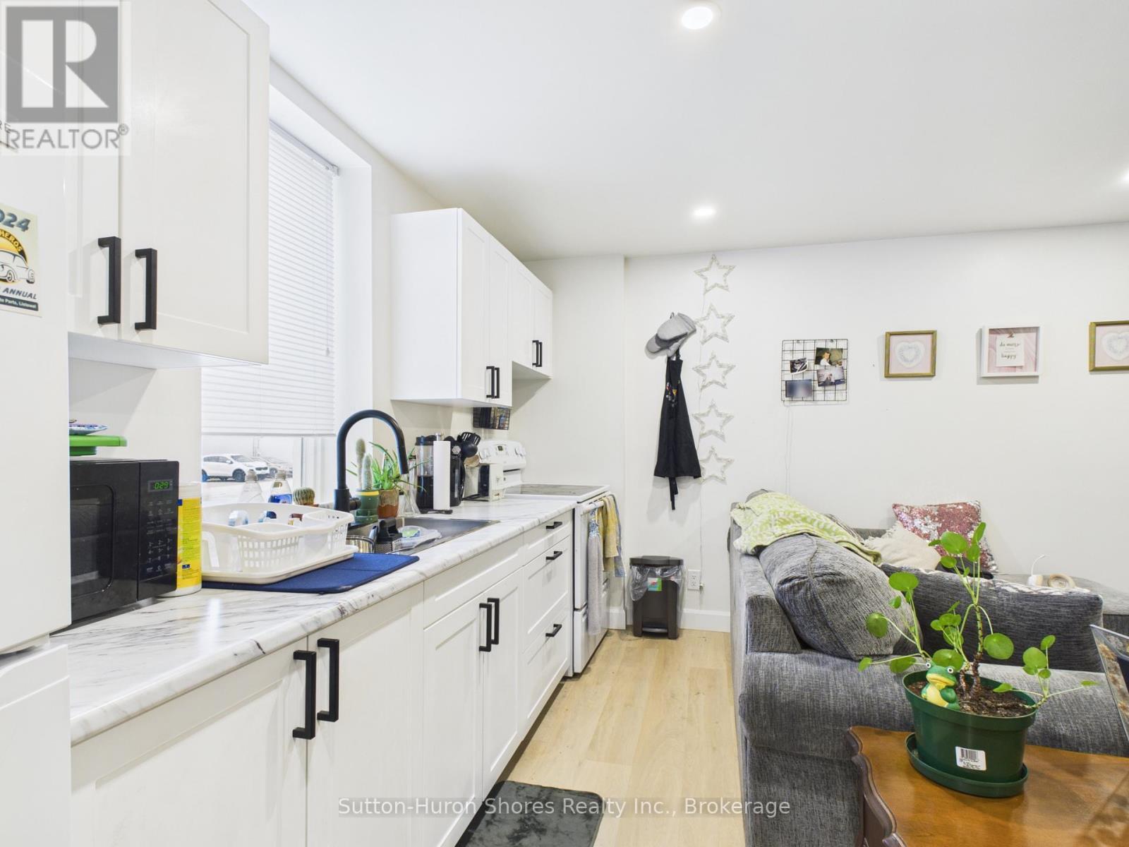 6 Main Street S, Brockton, ON