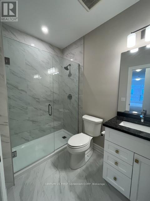 310 - 460 Callaway Road, London North (North R), ON - Indoor Photo Showing Bathroom