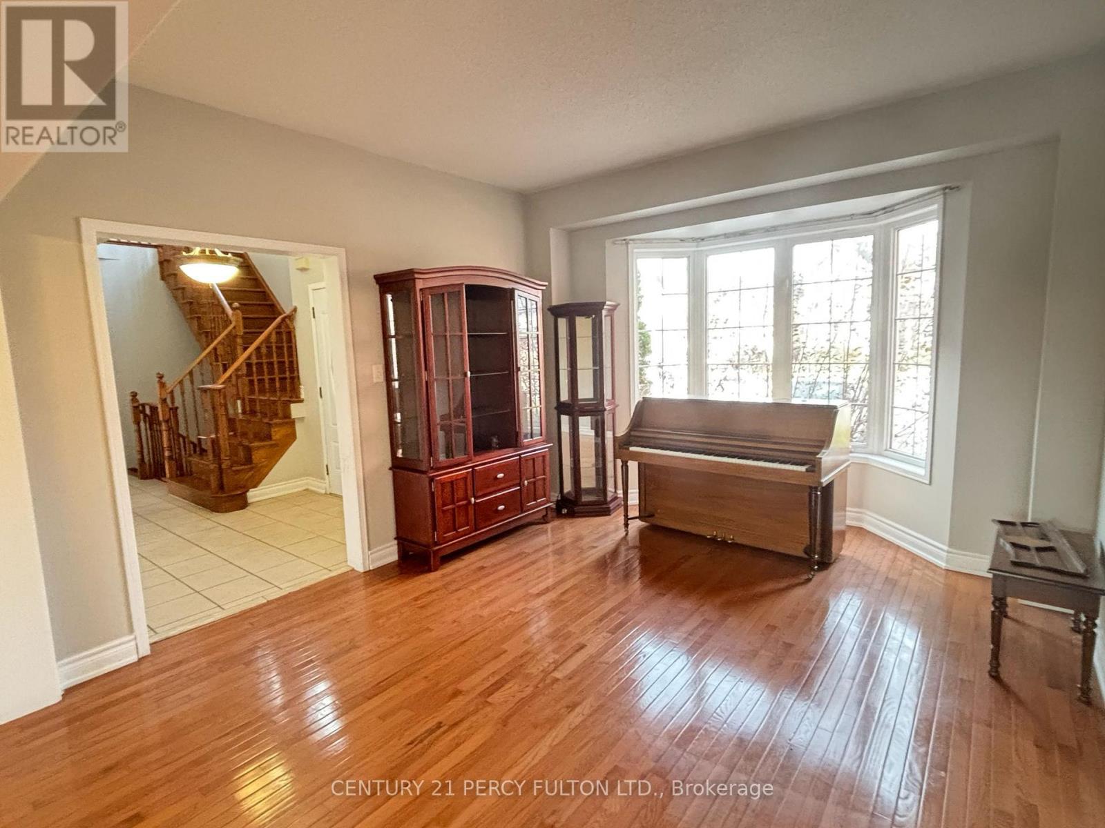 31 Williamson Drive W, Ajax, ON - Indoor