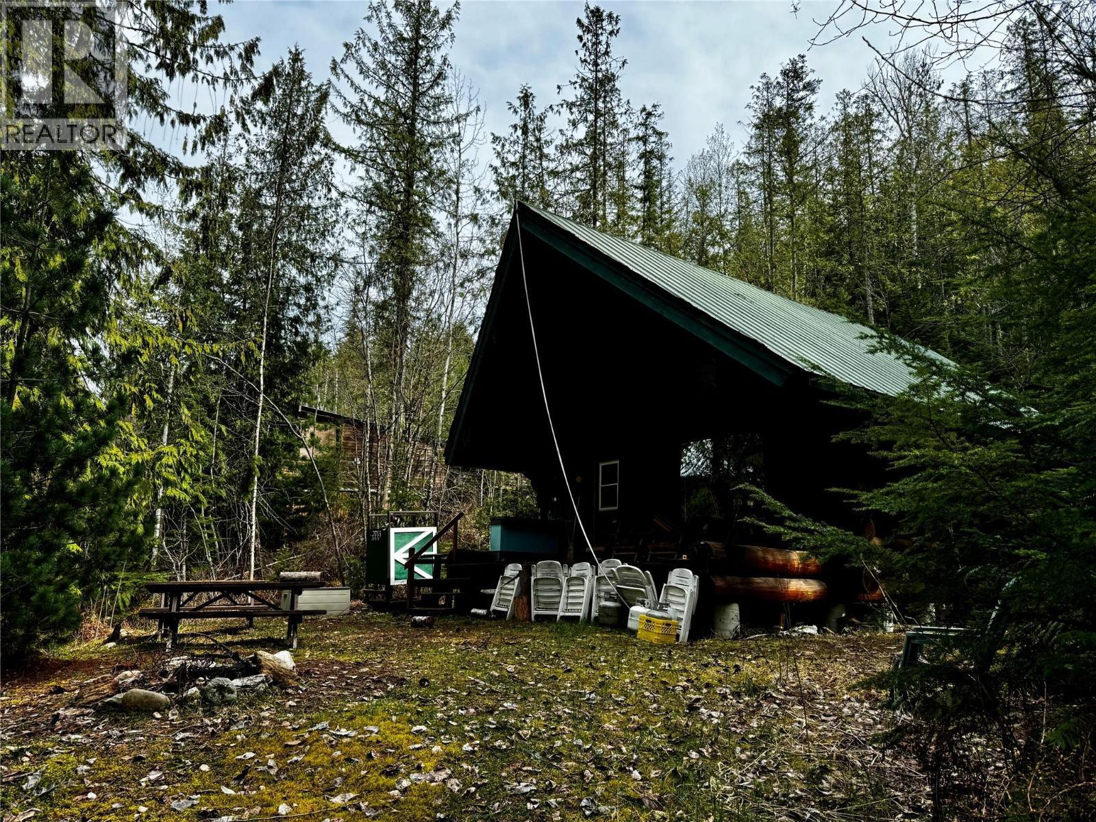 Lot 9 Pete Martin Bay, Sicamous, BC - Outdoor