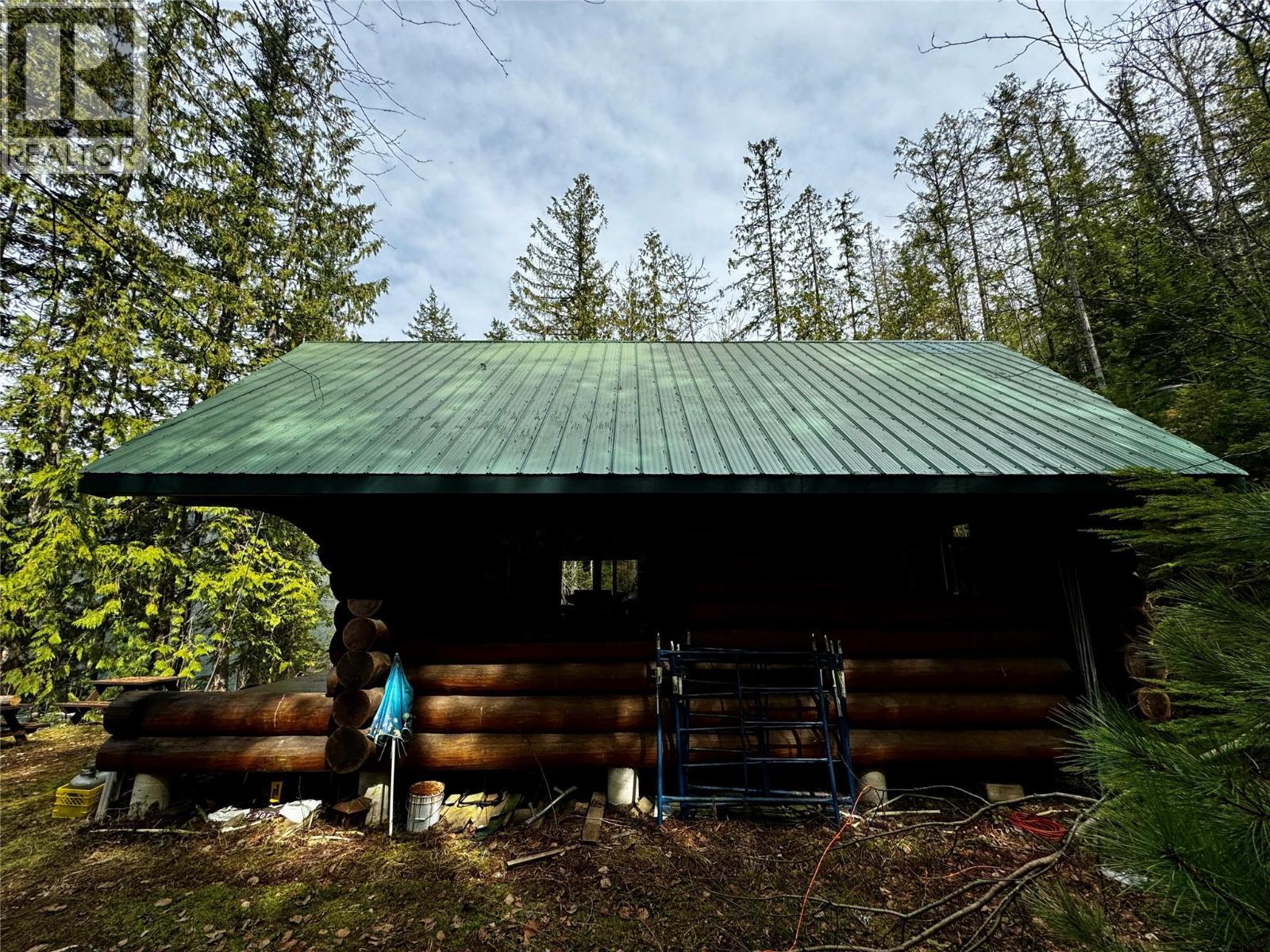 Lot 9 Pete Martin Bay, Sicamous, BC - Outdoor