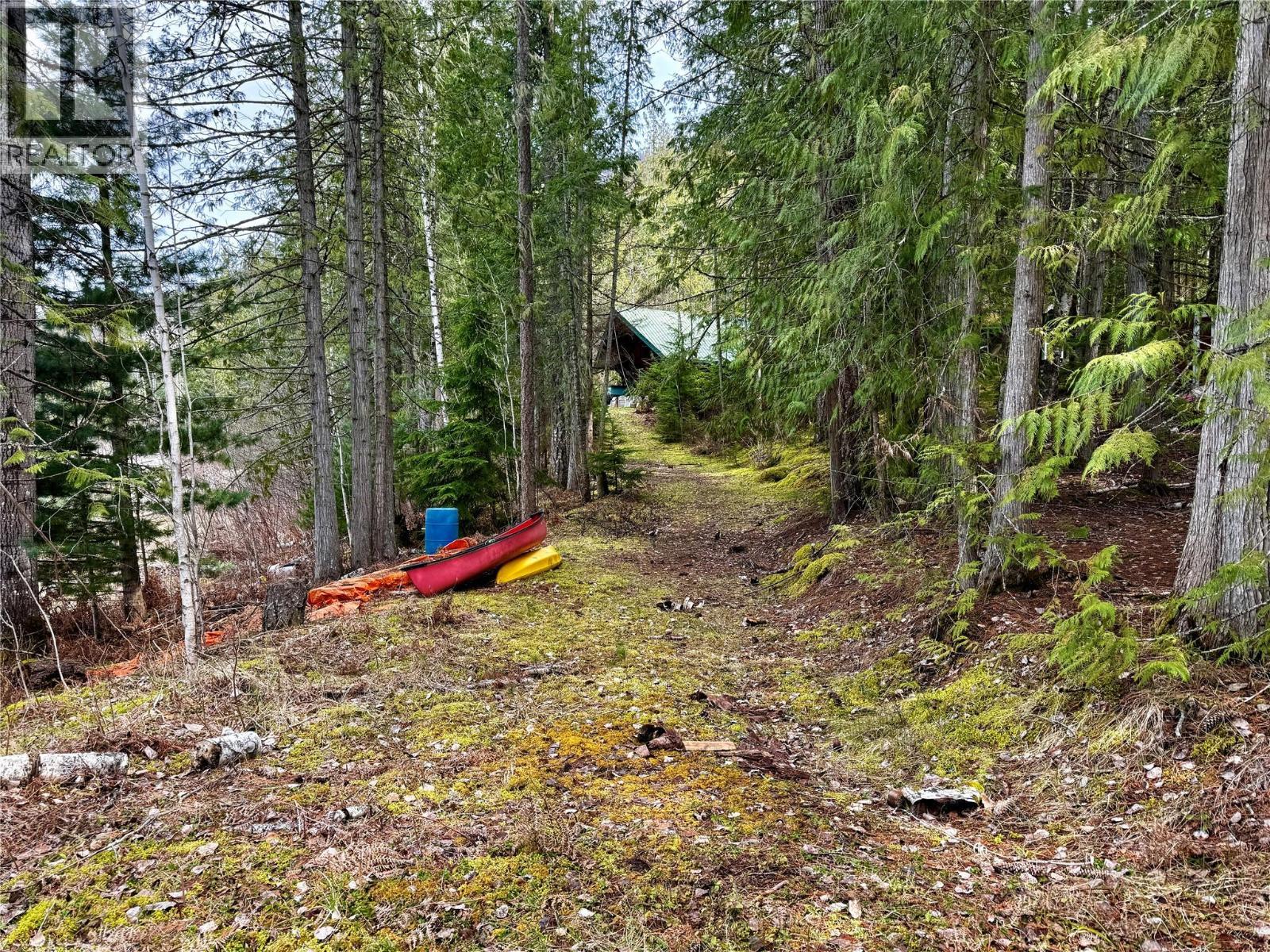 Lot 9 Pete Martin Bay, Sicamous, BC - Outdoor