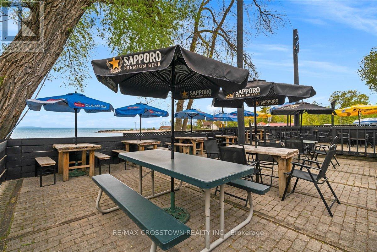 369 Balm Beach Road W, Tiny, ON