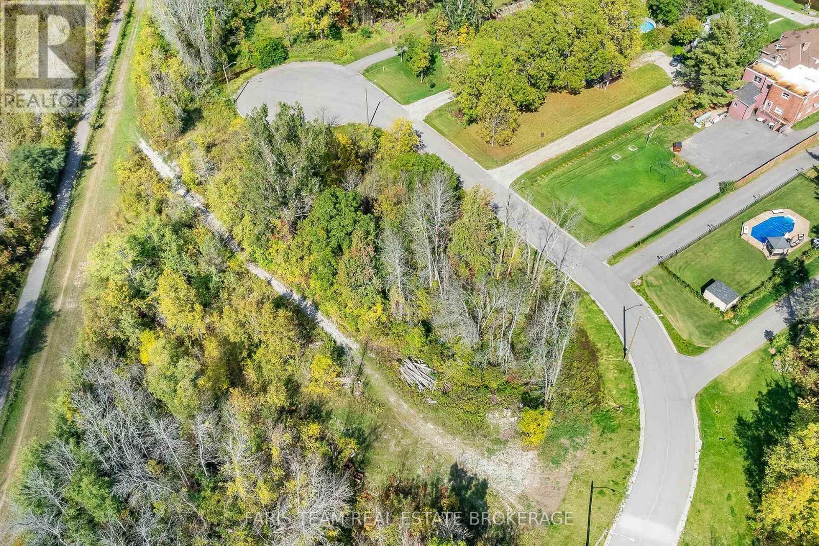 7 Reinbird Street W, Severn, ON