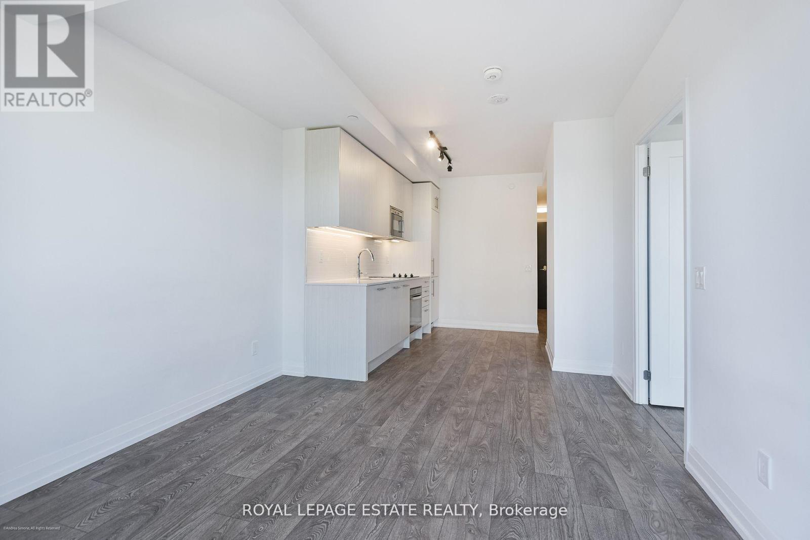 2206 - 286 Main Street, Toronto, ON - Indoor Photo Showing Other Room