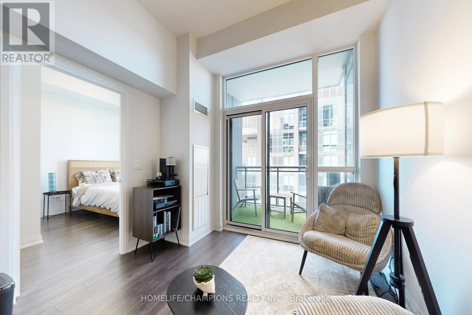 2710 - 20 Meadowglen Place, Toronto, ON - Indoor