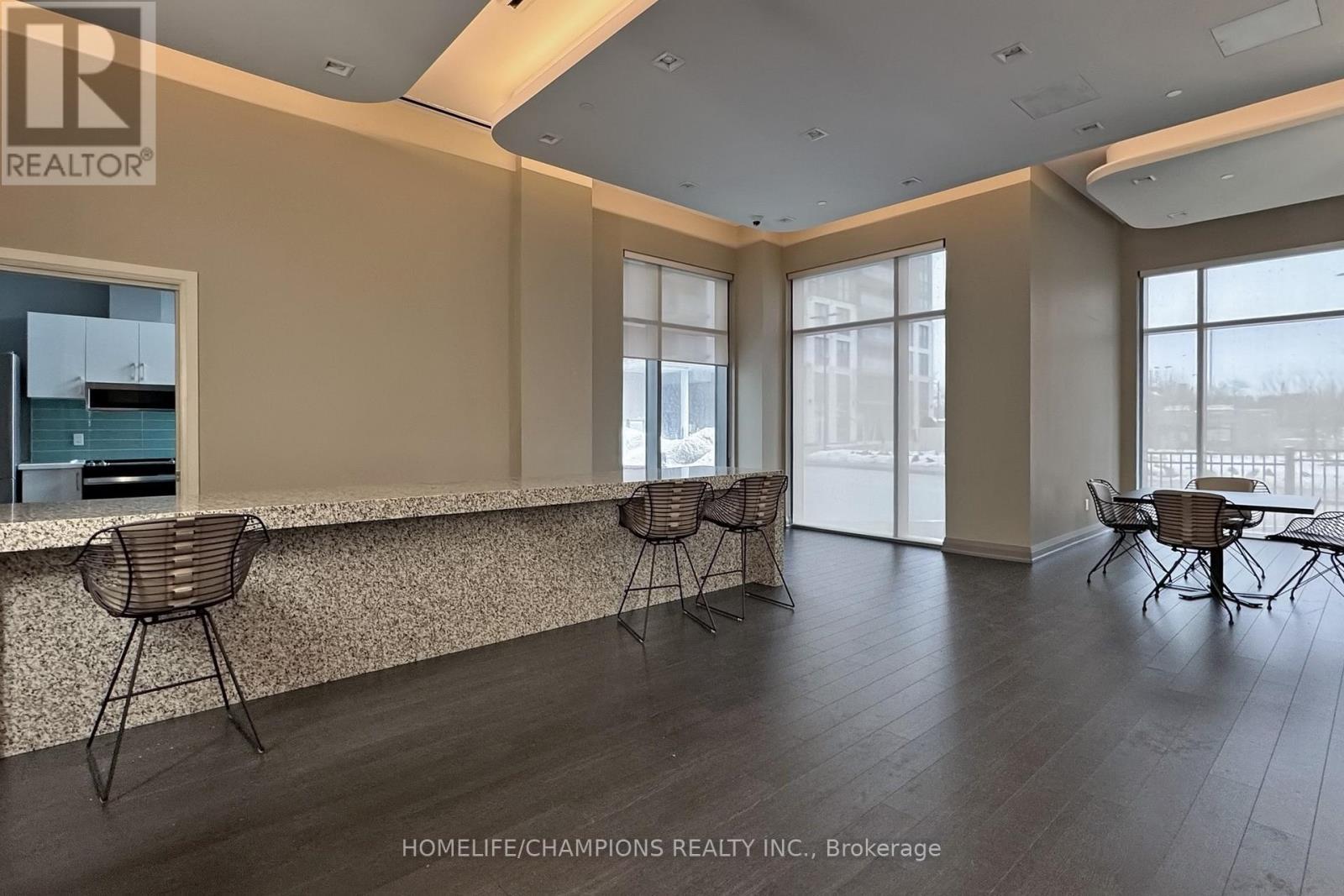 2710 - 20 Meadowglen Place, Toronto, ON - Indoor Photo Showing Other Room