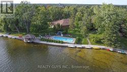 WATERFRONT COMMUNITY -