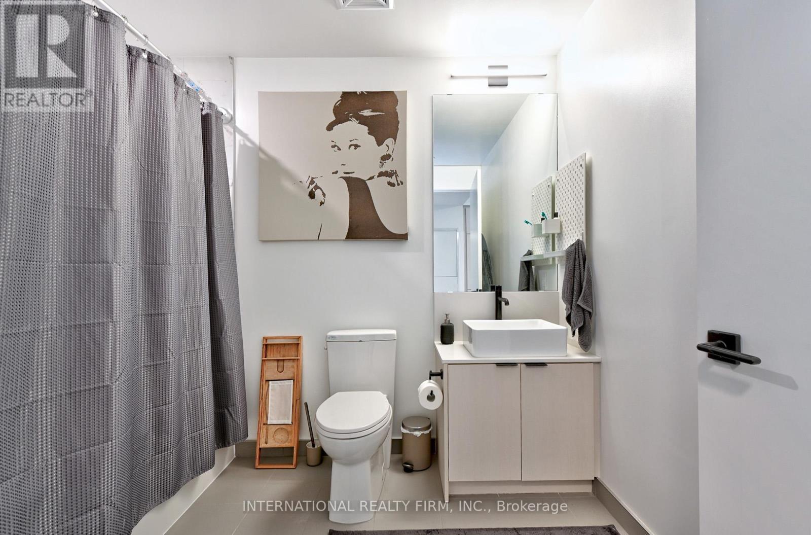 1308 - 10 Graphophone Grove, Toronto, ON - Indoor Photo Showing Bathroom