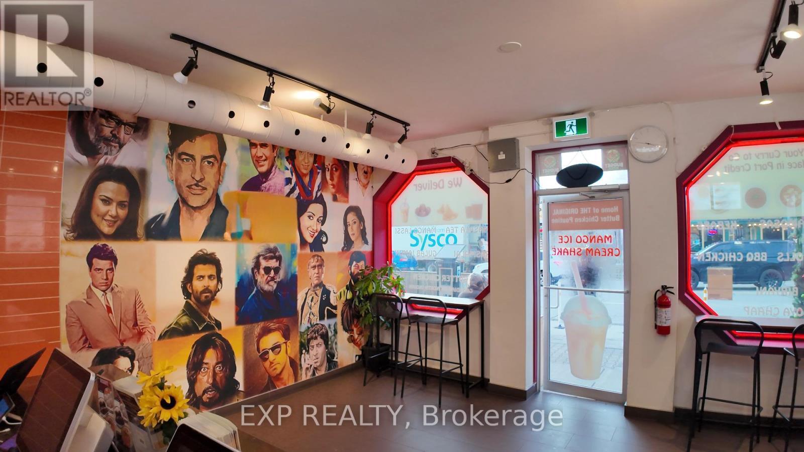 59 Lakeshore Road E, Mississauga, ON