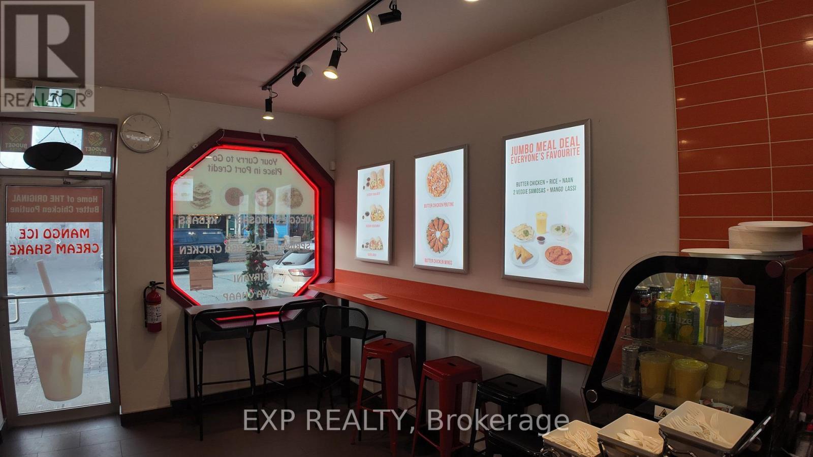 59 Lakeshore Road E, Mississauga, ON