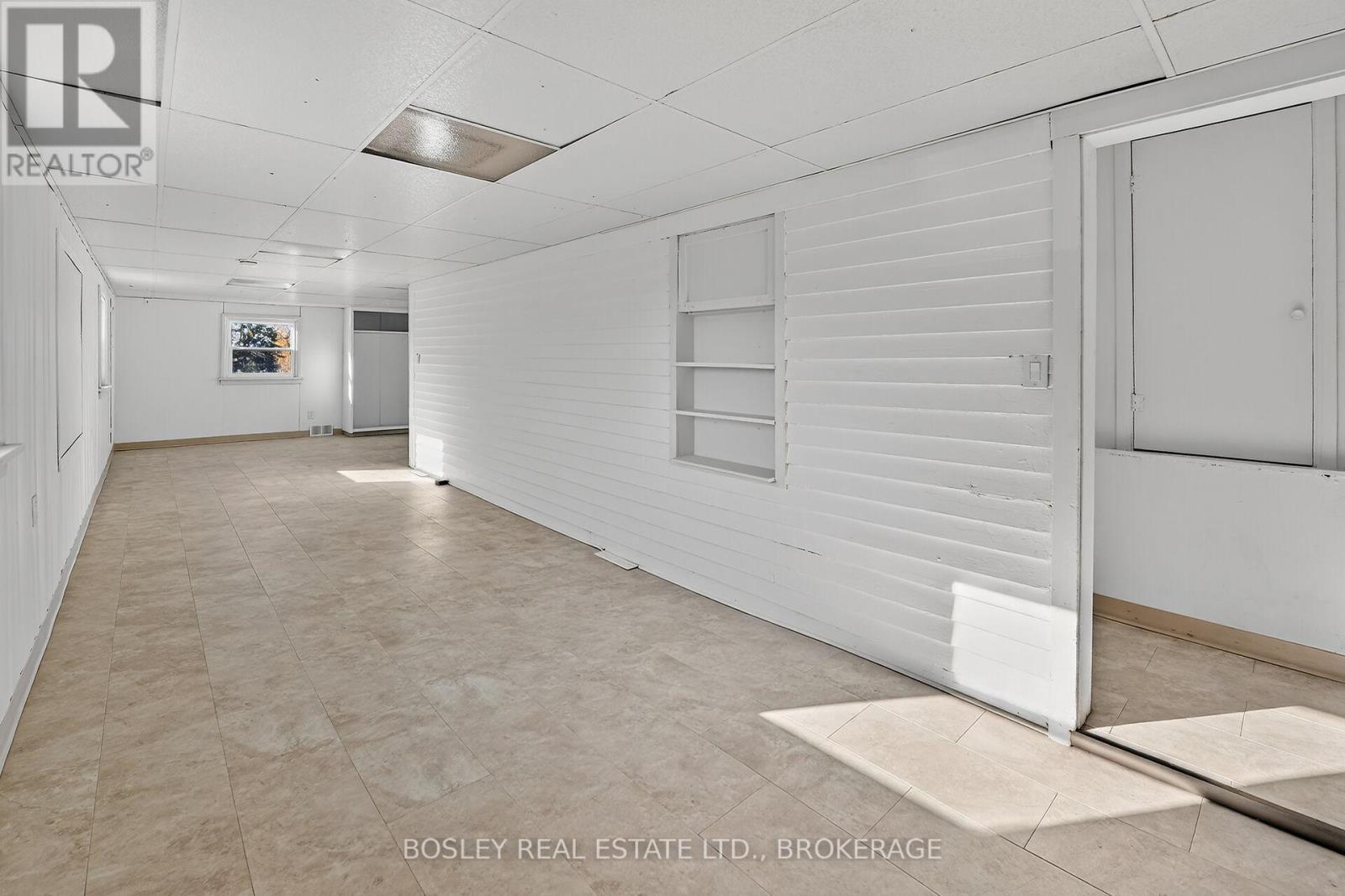 Recreation / Games Room or Open Work Space - Unit 10 - 242 Mary Street, Niagara-On-The-Lake (Town), ON