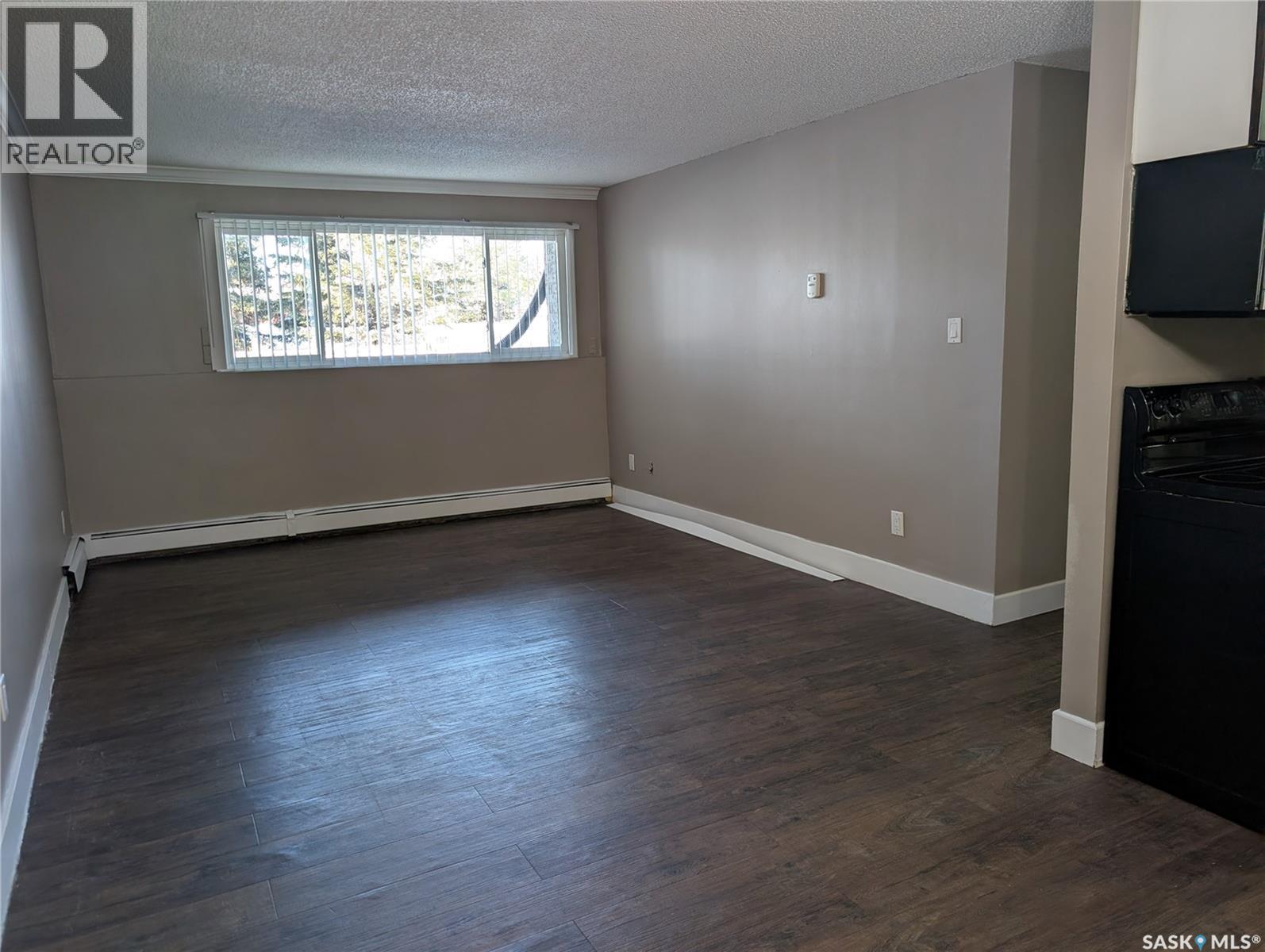 103 929 Northumberland Avenue, Saskatoon, SK - Indoor Photo Showing Other Room