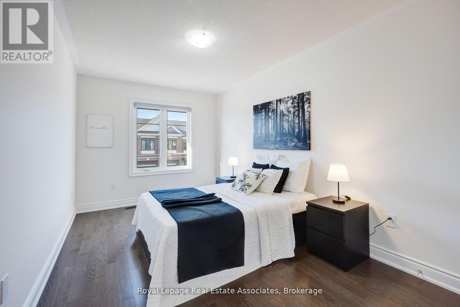 13 Quinton Ridge, Brampton, ON - Indoor Photo Showing Bedroom