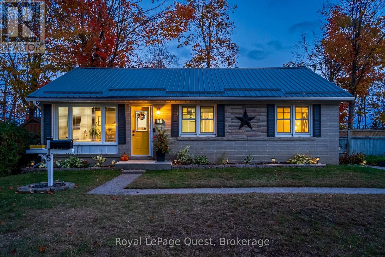 15 Karen Crescent, Orillia, ON - Outdoor With Facade
