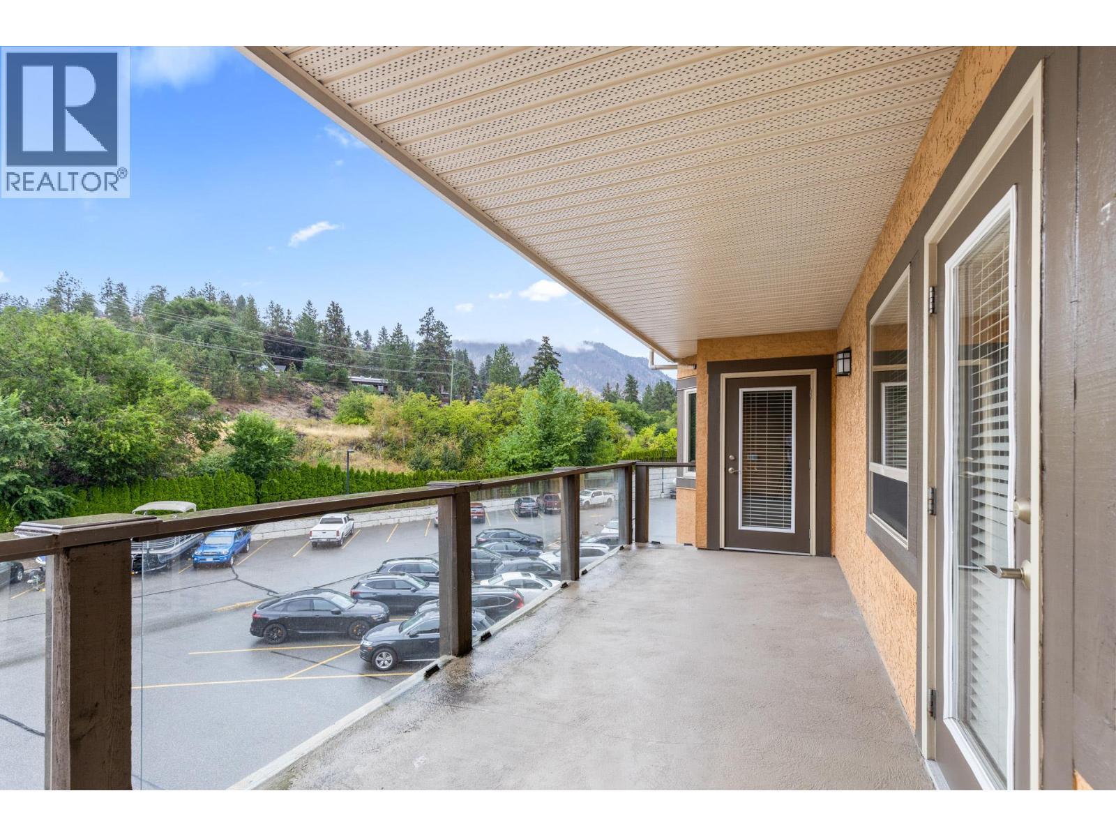 3996 Beach Avenue Unit# 335, Peachland, BC - Outdoor With Exterior
