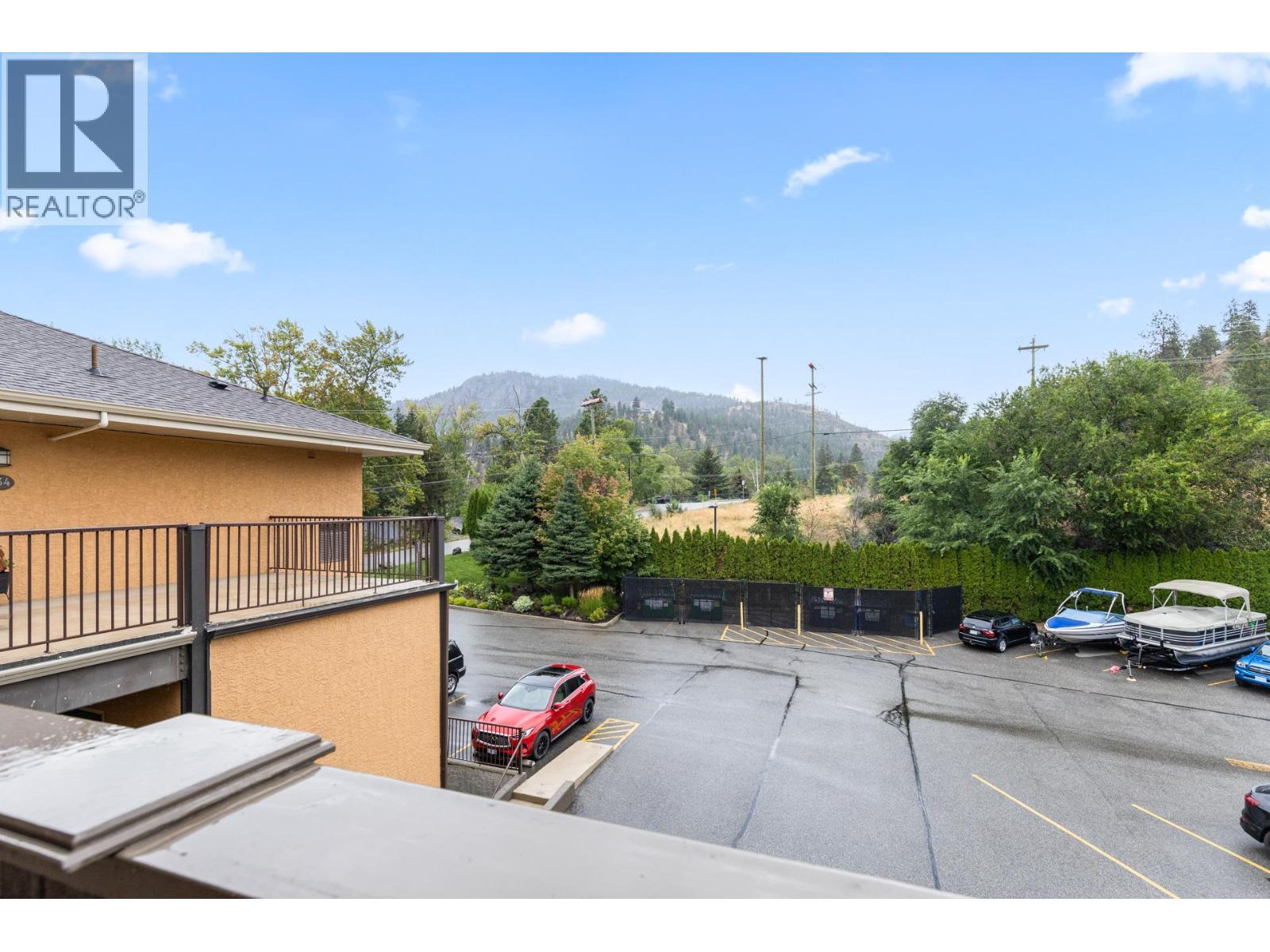 3996 Beach Avenue Unit# 335, Peachland, BC - Outdoor