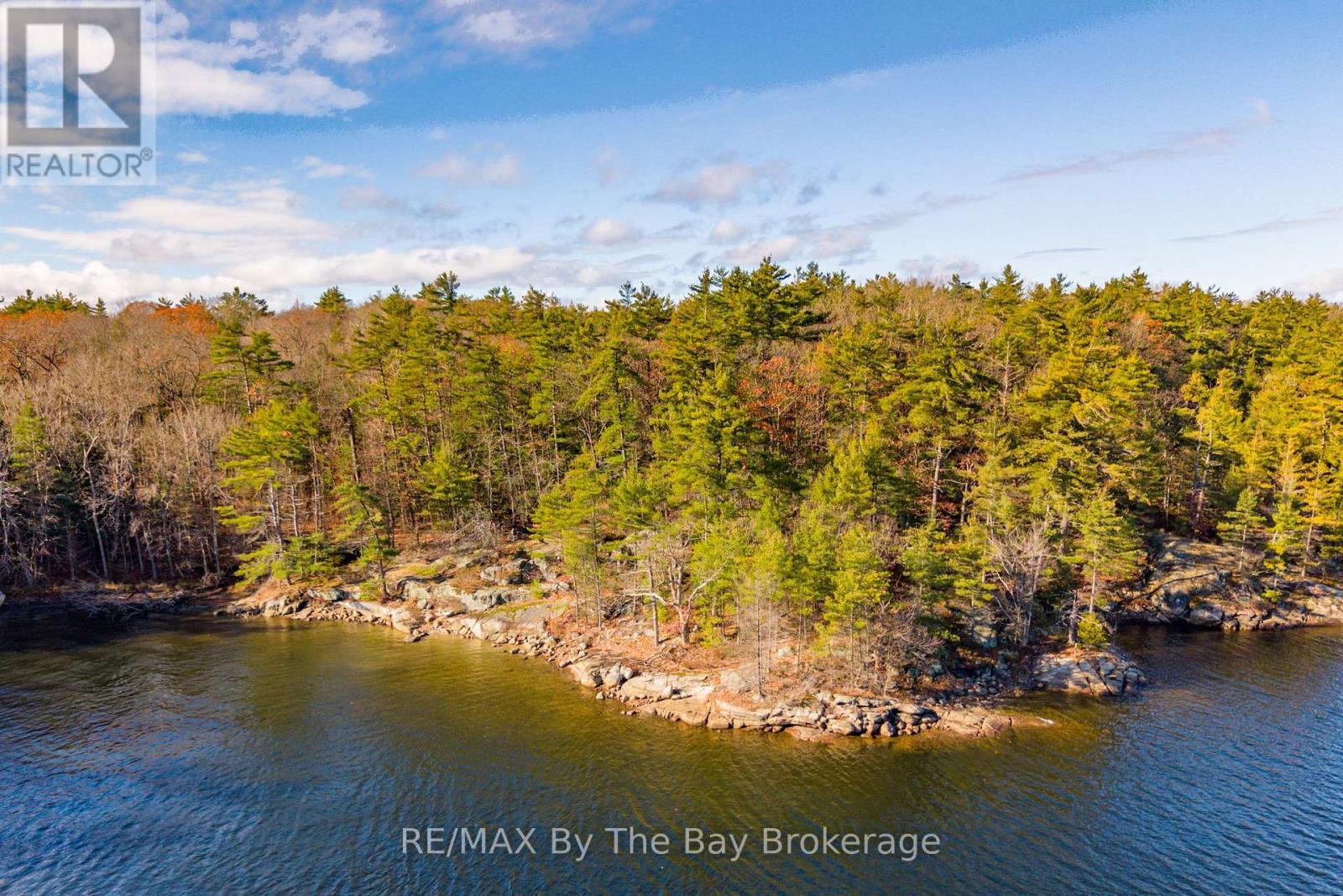 Lot 1 Island 1810/Bone Island, Georgian Bay (Gibson), ON