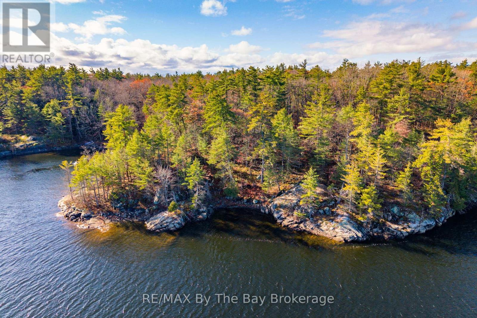 Lot 1 Island 1810/Bone Island, Georgian Bay (Gibson), ON