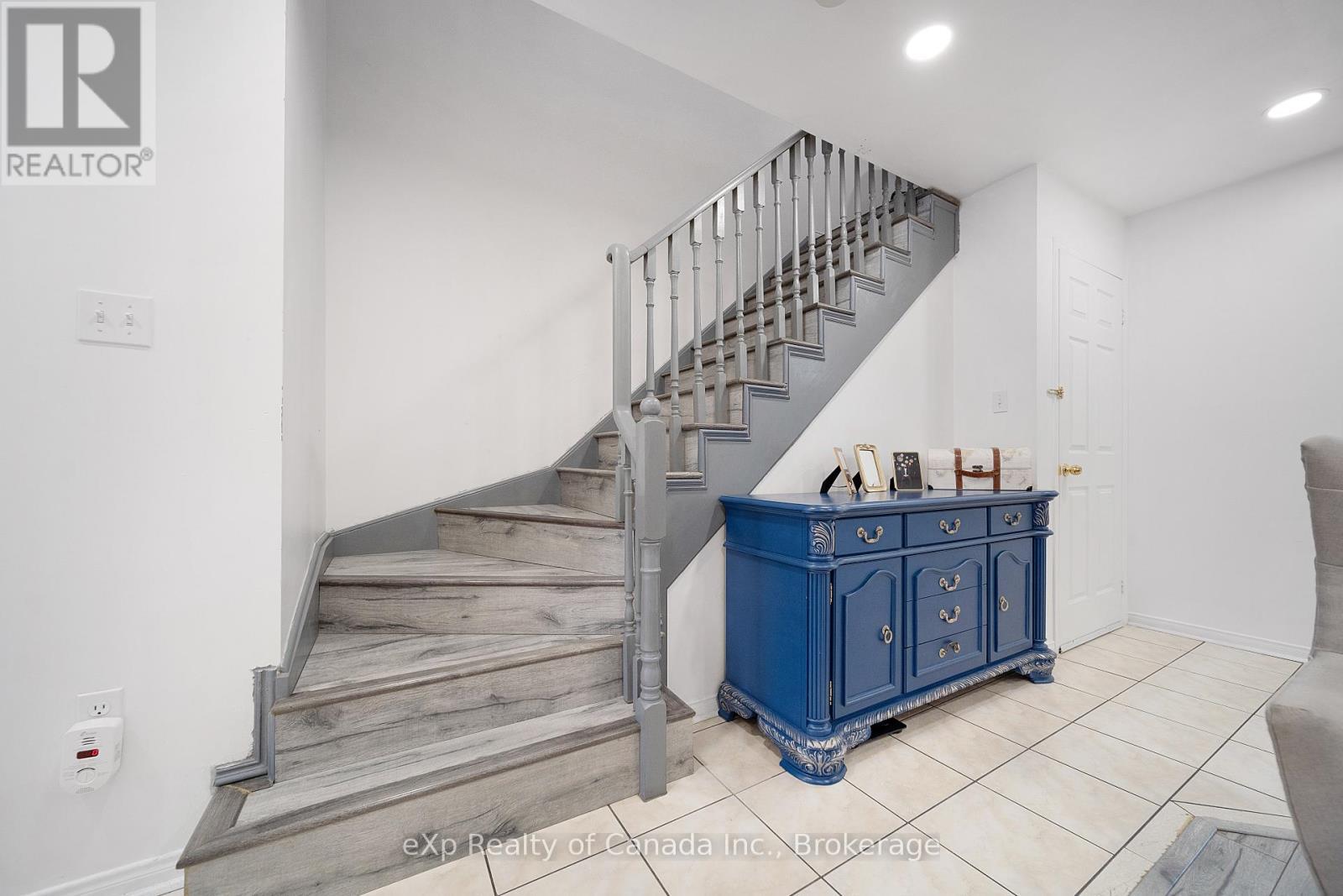 3314 Flagstone Drive, Mississauga (Churchill Meadows), ON - Indoor Photo Showing Other Room