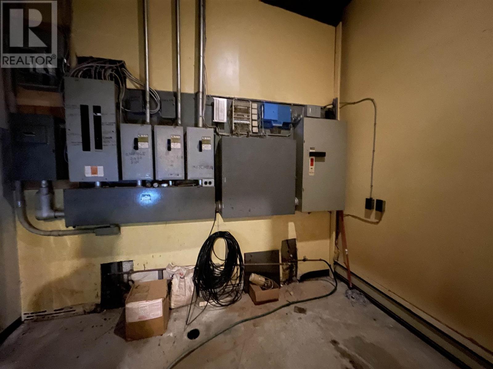 122 Lorne St, Chapleau, ON