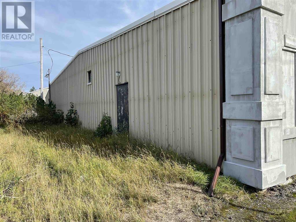 122 Lorne St, Chapleau, ON