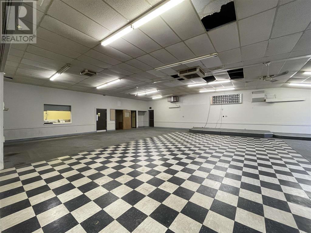 122 Lorne St, Chapleau, ON